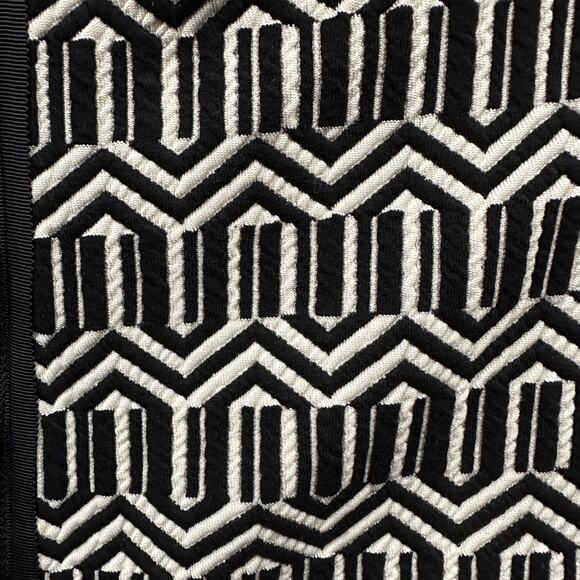 Anthropologie Leifsdottir Small Dress Black White Chevron Pattern Front Full Zip - Picture 3 of 9